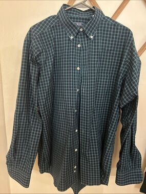 Izod Men's Teal and Dark Green Plaid Button-Down Shirt